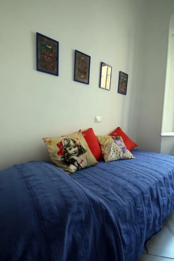 Holidayhouseimperia Apartment Italy